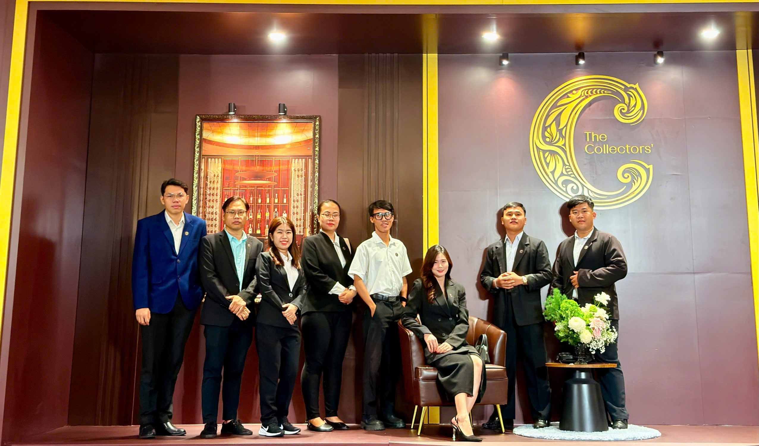 an-kien-hung-tham-du-event-kick-off-the-collector