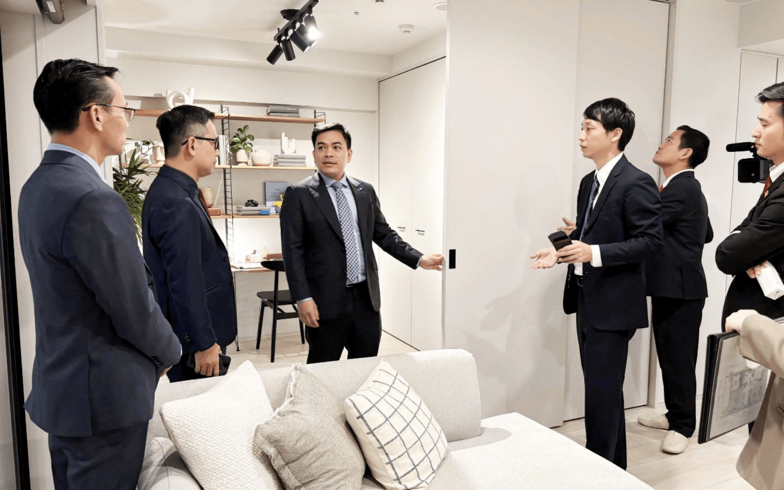 Hình ảnh Công ty Cosmos Initia TT Avio